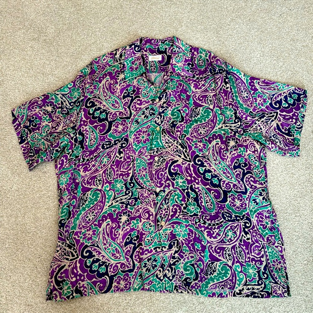 Men’s Brioni shirt